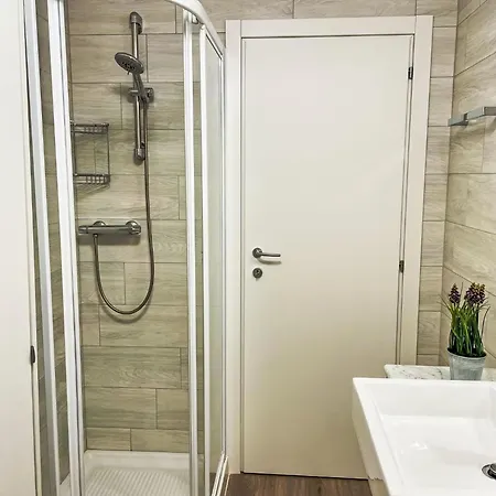 La Breva By Interhome * Domaso